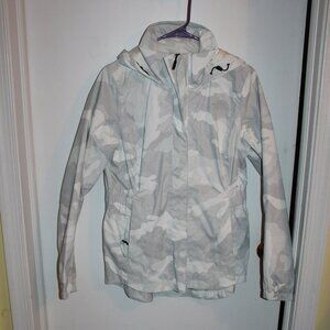 The North Face Women's Gray Camo Shell Lightweight Jacket with Hood